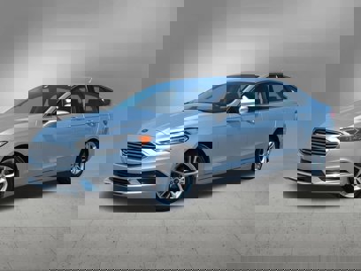 Used 2018 Ford Fusion SE w/ Fusion SE Technology Package