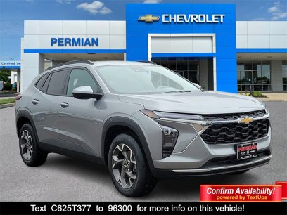 New 2025 Chevrolet Trax LT