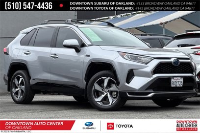 Used 2021 Toyota RAV4 SE w/ Weather & Moonroof Package