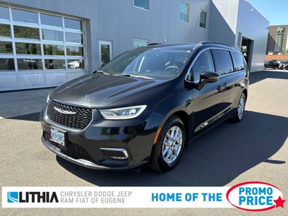 Used 2022 Chrysler Pacifica Touring-L