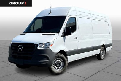New 2025 Mercedes-Benz Sprinter 2500