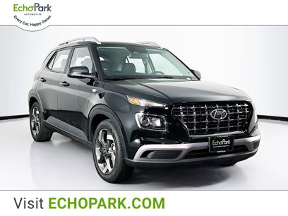 Used 2023 Hyundai Venue SEL