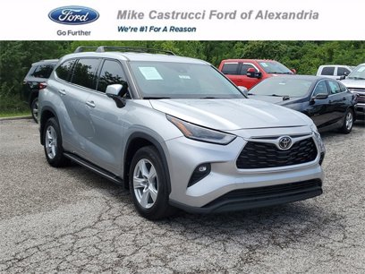 Used 2021 Toyota Highlander LE