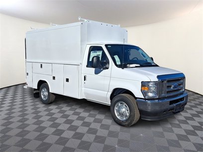 New 2025 Ford E-350 and Econoline 350 Super Duty w/ Power Equipment Group