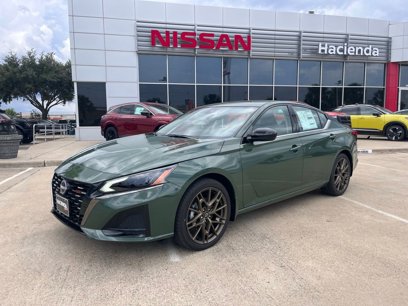 New 2025 Nissan Altima 2.5 SR w/ SR Premium Package
