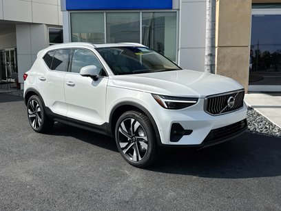 New 2025 Volvo XC40 B5 Ultra