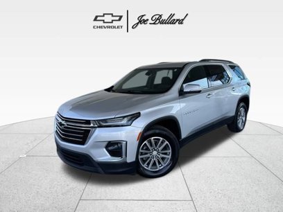 Used 2022 Chevrolet Traverse LT