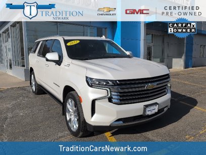 Used 2022 Chevrolet Suburban High Country w/ Premium Package 2