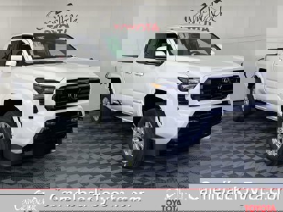 New 2025 Toyota Tacoma SR5