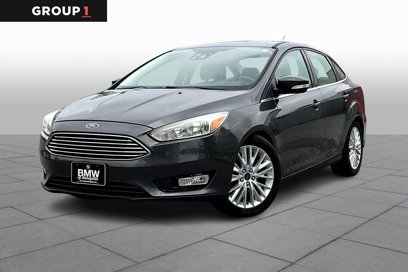 Used 2016 Ford Focus Titanium w/ Titanium Technology Package