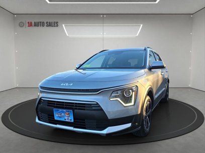 Used 2023 Kia Niro LX