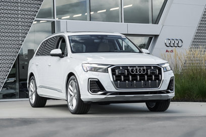 New 2025 Audi Q7 3.0T Premium Plus