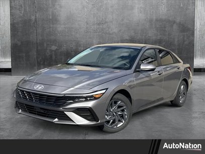 New 2025 Hyundai Elantra Blue