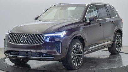 New 2025 Volvo XC90 T8 Ultra