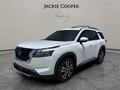 New 2025 Nissan Pathfinder Platinum