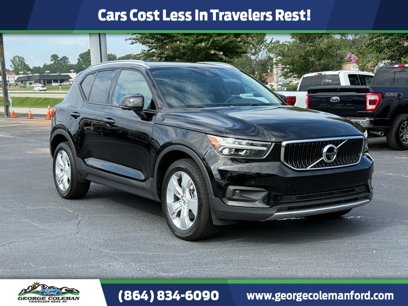 Used 2022 Volvo XC40 T5 Momentum