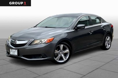 Used 2013 Acura ILX w/ Technology Package