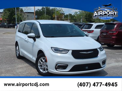 Used 2023 Chrysler Pacifica Touring-L