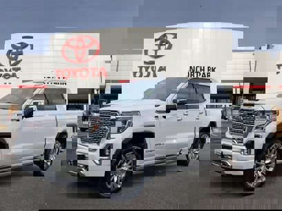 Used 2019 GMC Sierra 1500 Denali w/ Denali Ultimate Package