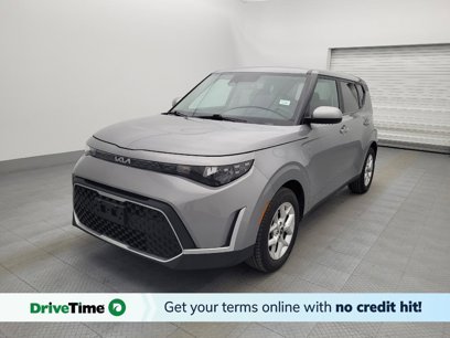 Used 2023 Kia Soul LX w/ LX Technology Package