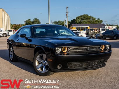 Used 2022 Dodge Challenger SXT