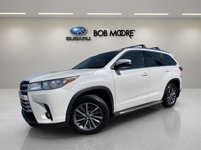 Used 2017 Toyota Highlander XLE