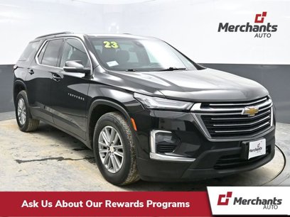 Used 2023 Chevrolet Traverse LT
