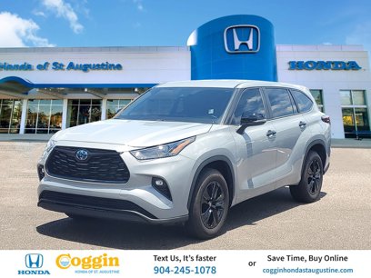Used 2024 Toyota Highlander LE