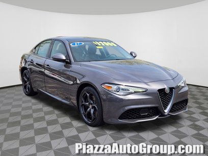 Used 2017 Alfa Romeo Giulia Ti w/ TI 19" Sport Package