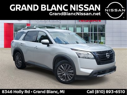 Used 2023 Nissan Pathfinder SL w/ SL Premium Package