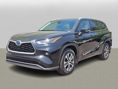 Used 2022 Toyota Highlander XLE