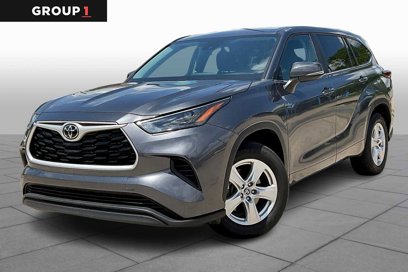 Used 2023 Toyota Highlander L