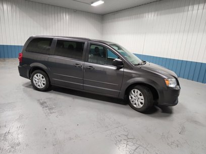 Used 2017 Dodge Grand Caravan SE