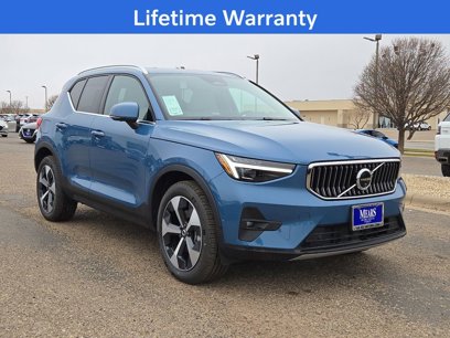 New 2025 Volvo XC40 B5 Plus w/ Protection Package Premier