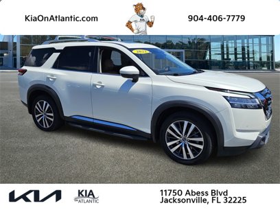 Used 2022 Nissan Pathfinder Platinum w/ Lighting Package (N93)