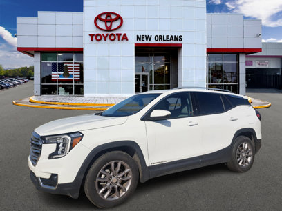 Used 2024 GMC Terrain SLT