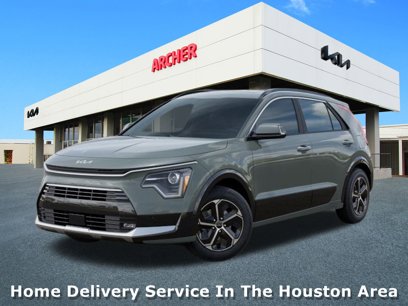 New 2025 Kia Niro SX