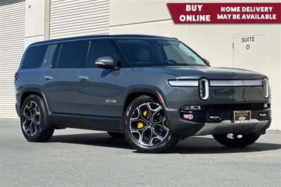Used 2023 Rivian R1S Launch Edition