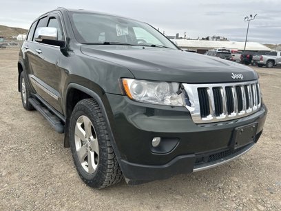 Used 2011 Jeep Grand Cherokee Limited w/ Luxury Group II