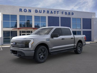 New 2024 Ford F150 Lightning XLT w/ Max Trailer Tow Package