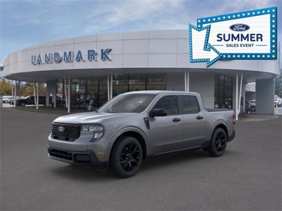 New 2025 Ford Maverick XLT w/ Black Appearance Package