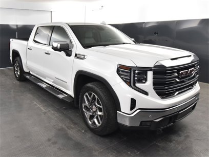 Used 2023 GMC Sierra 1500 SLT w/ SLT Premium Plus Package