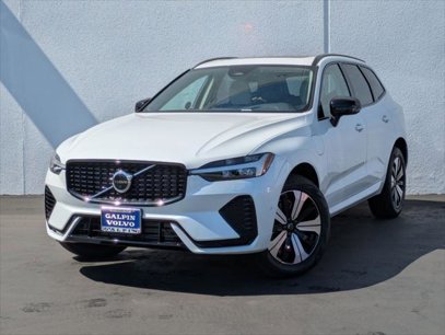 New 2025 Volvo XC60 T8 Plus w/ Protection Package Premier