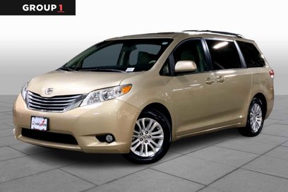 Used 2013 Toyota Sienna XLE