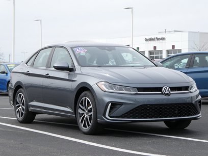 New 2025 Volkswagen Jetta SE