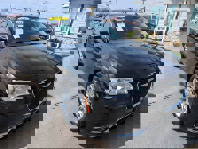 Used 2017 Chrysler 300 Limited