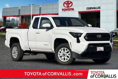 New 2025 Toyota Tacoma SR5