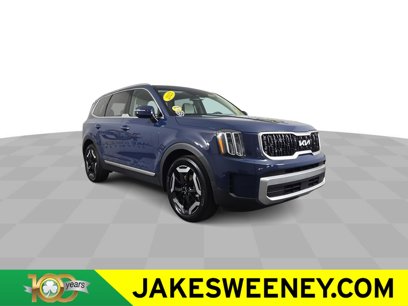 Used 2023 Kia Telluride EX w/ EX Captain's Chair Package