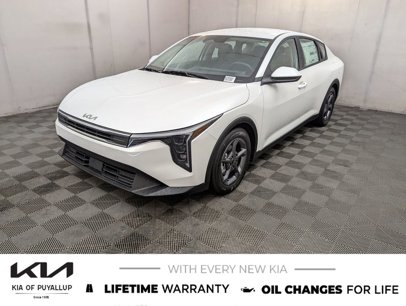 New 2025 Kia K4 LXS