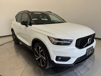 Used 2019 Volvo XC40 T5 R-Design